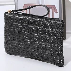 Summer days wristlet NWT